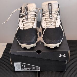 3/$25 or FWP UA Leadoff Mid Run Baseball Shoes